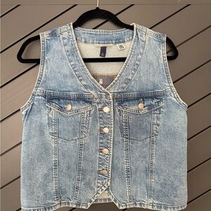 Universal Thread Light Blue Denim Vest